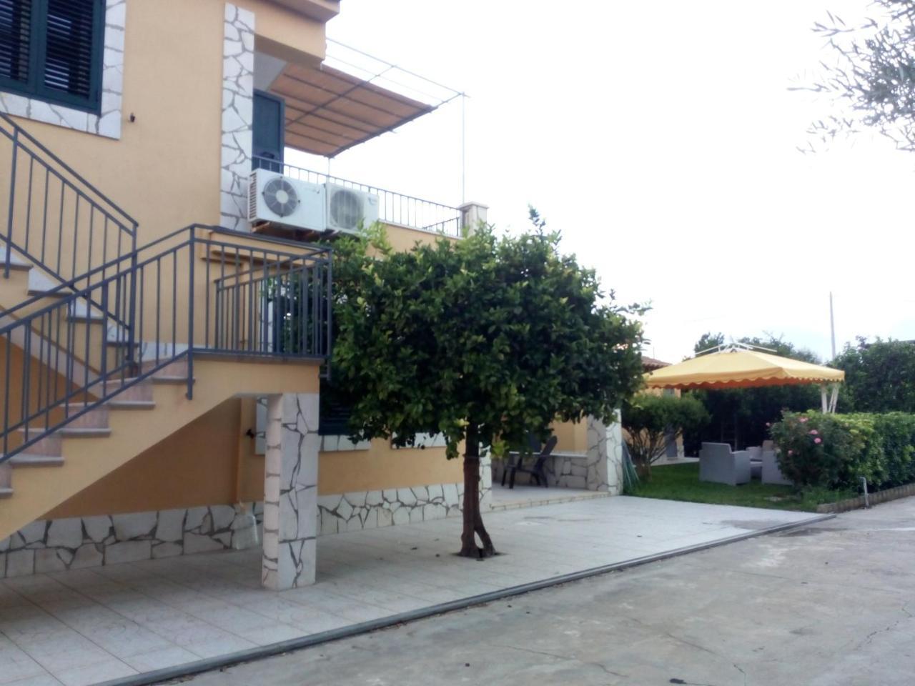 Sicilian Garden Apartment Avola Exterior photo